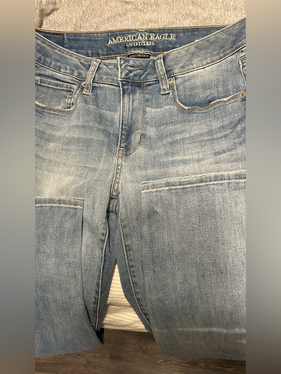American Eagle Outfitters Denim - American Eagle Outfitters Light Wash Skinny Jeans